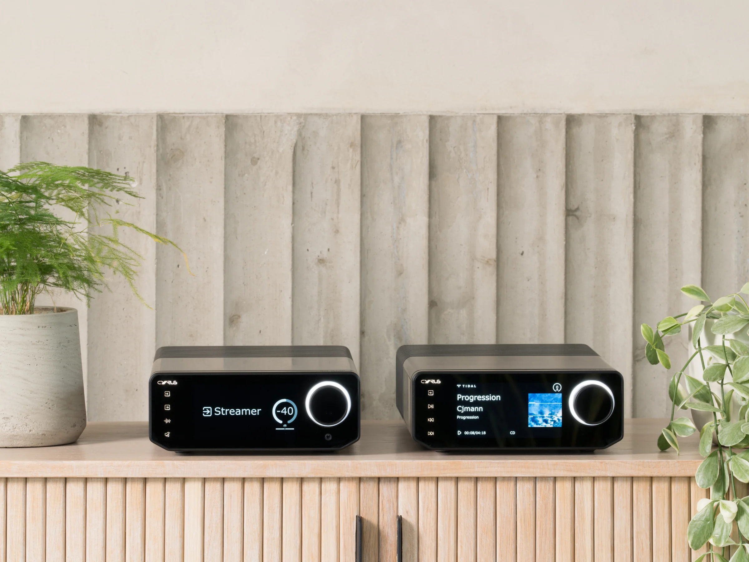 Cyrus 40 Amp with 40 CD Player - Image 9
