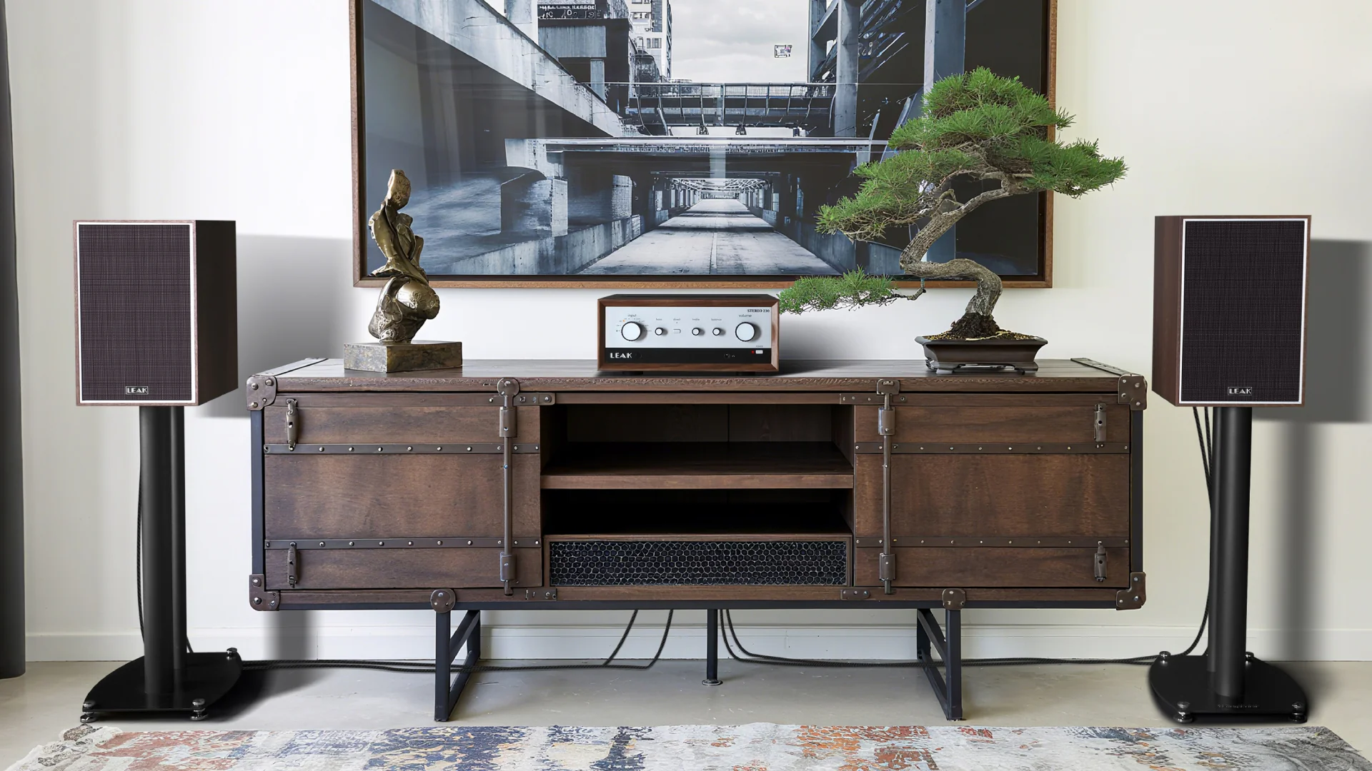 Leak Sandwich 100 Bookshelf Speakers - Image 14