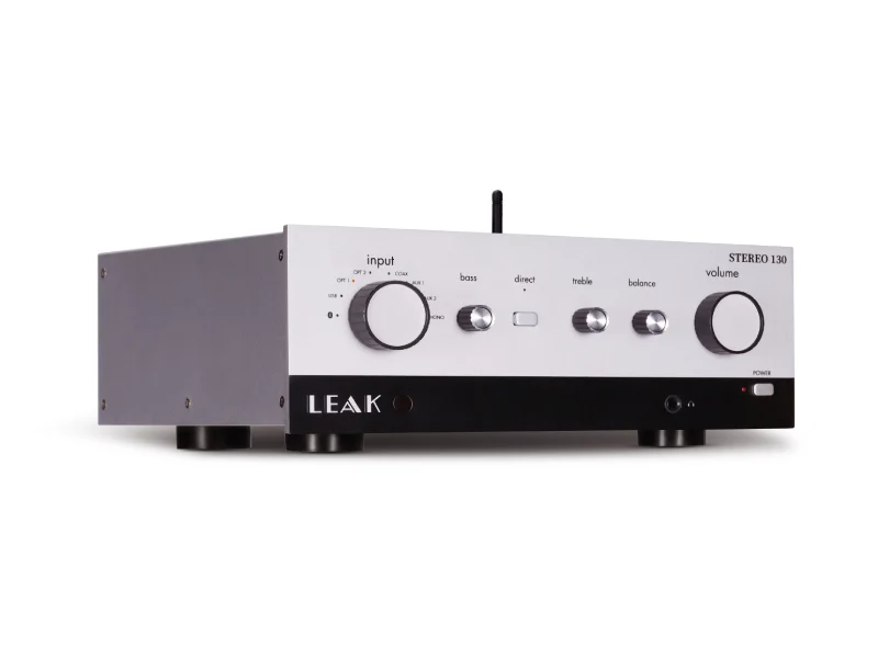 Leak Stereo 130 with Wharfedale Super Denton Bookshelf Speakers - Image 12