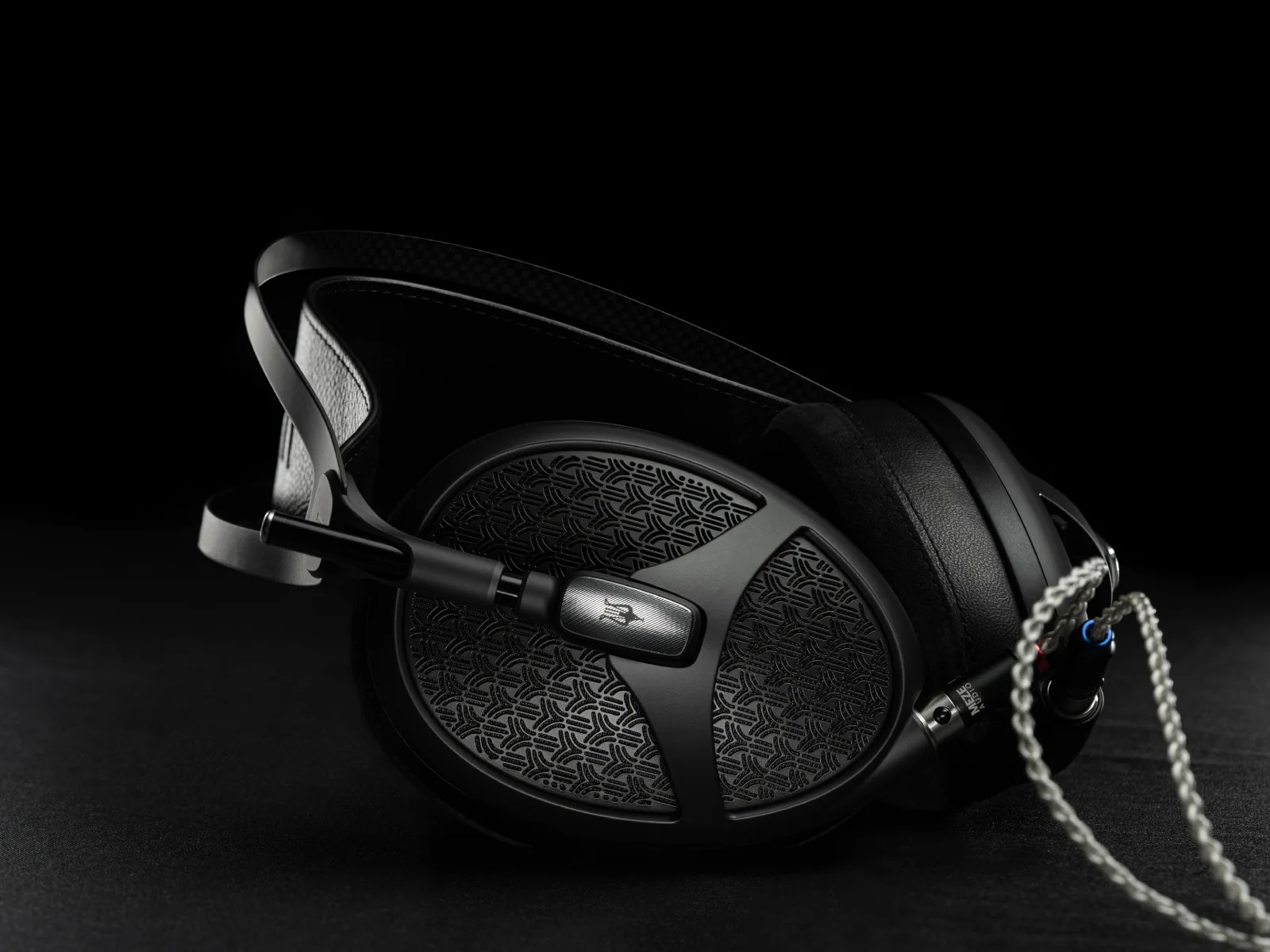 Meze Empyrean II Planar Headphone - Image 8
