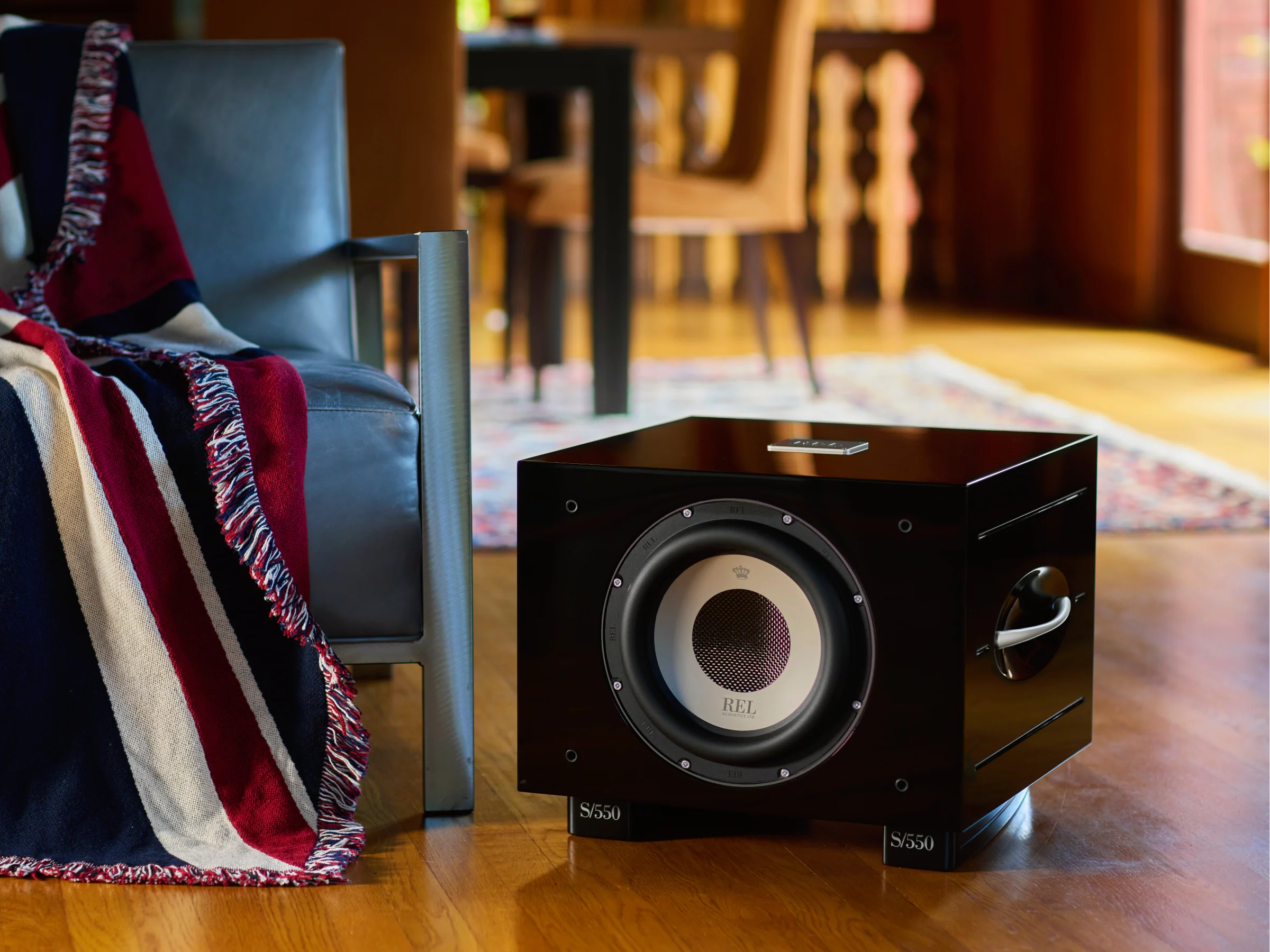 REL Acoustics S/550 Subwoofer - Image 11