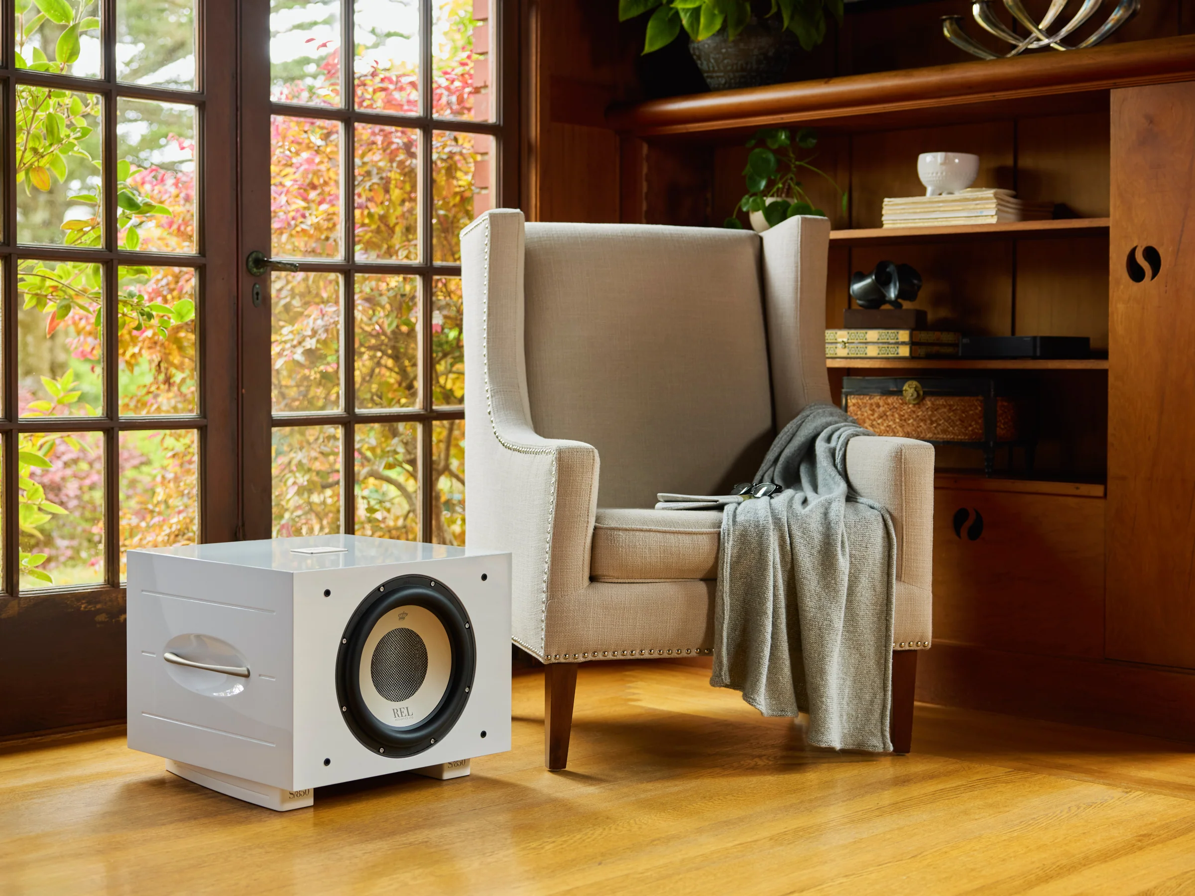 REL Acoustics S/850 Subwoofer - Image 18
