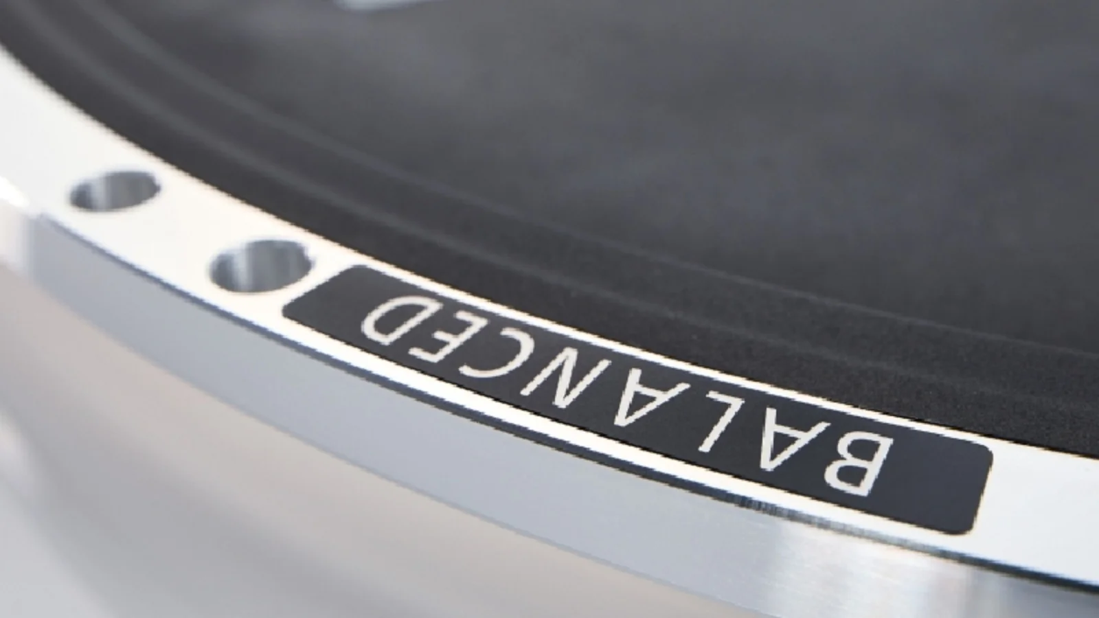 Technics SL-1300G Turntable - Image 11