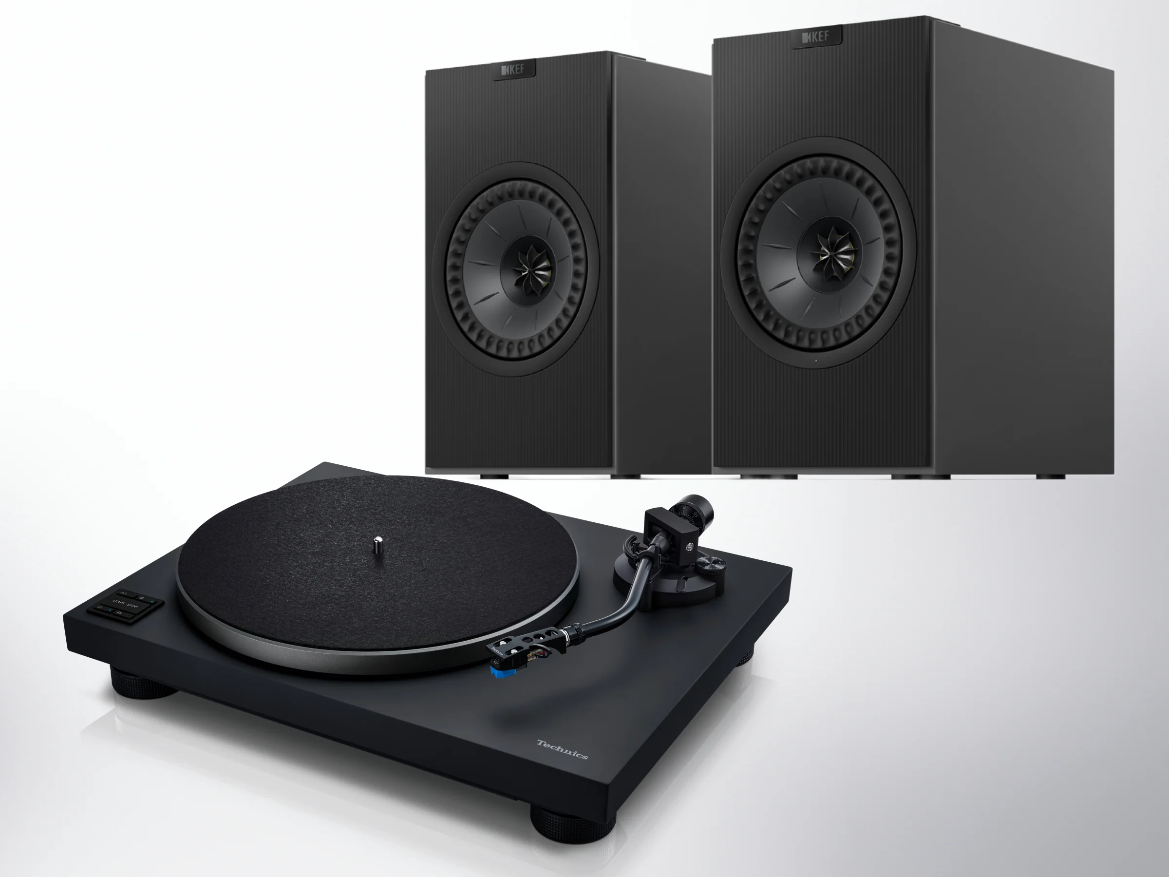 Technics SL-40CBT Direct Drive Turntable with KEF CODA W Wireless Turntable System - Image 3