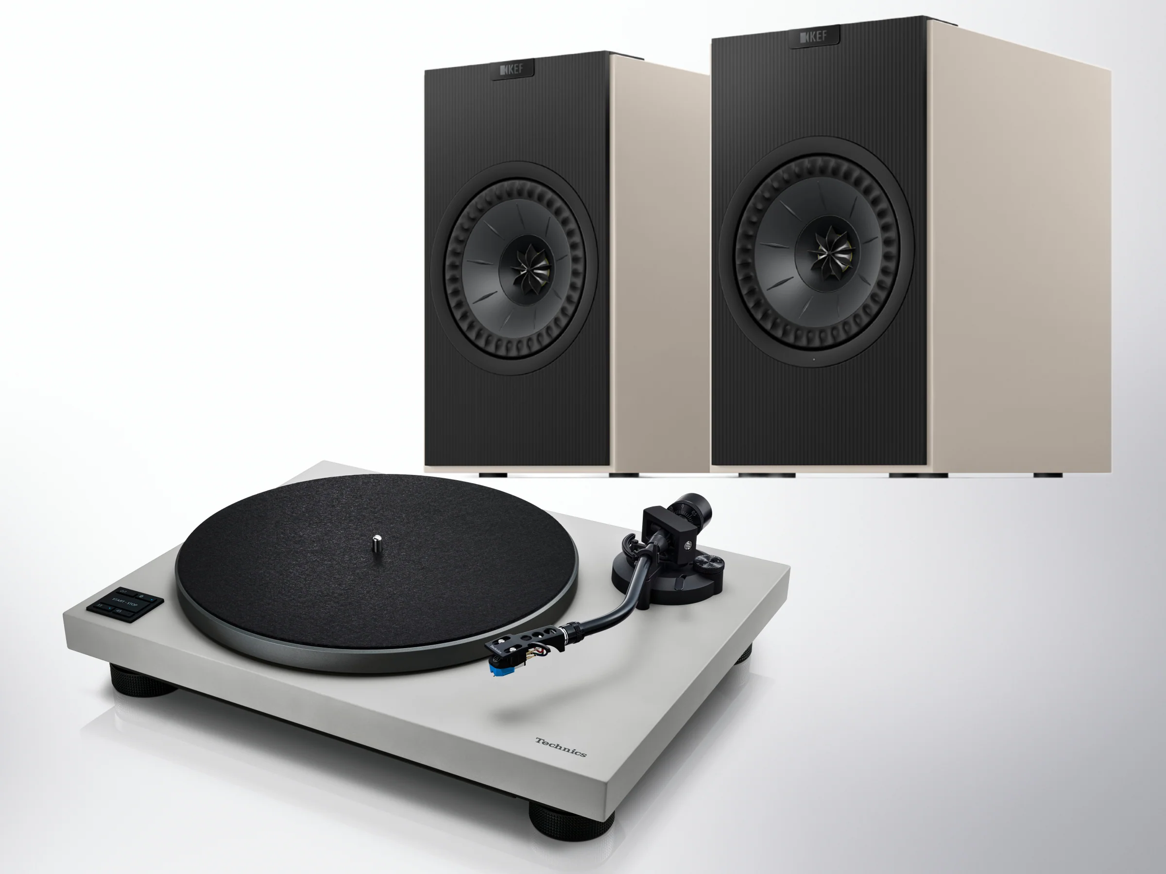 Technics SL-40CBT Direct Drive Turntable with KEF CODA W Wireless Turntable System - Image 5