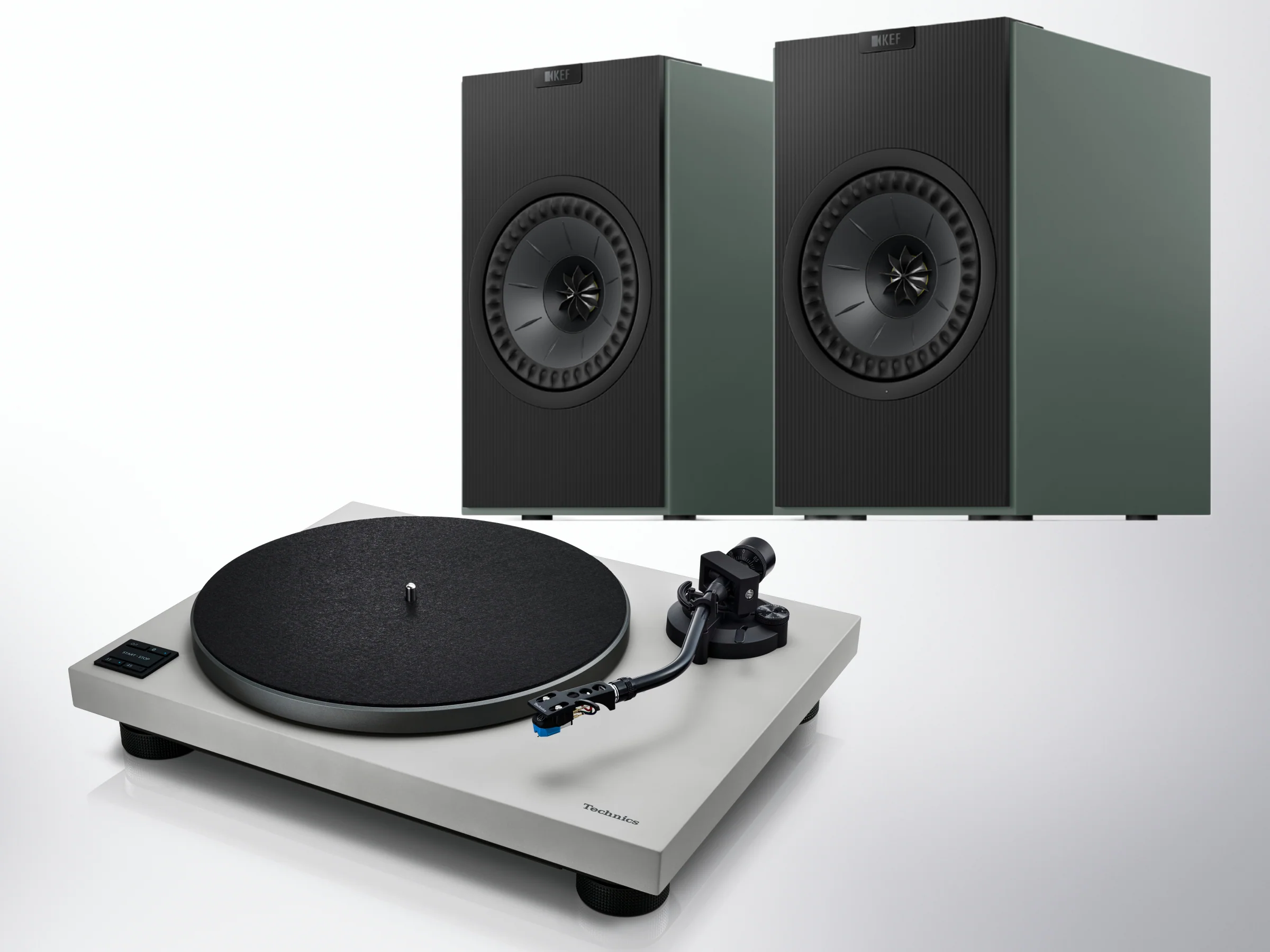 Technics SL-40CBT Direct Drive Turntable with KEF CODA W Wireless Turntable System - Image 7