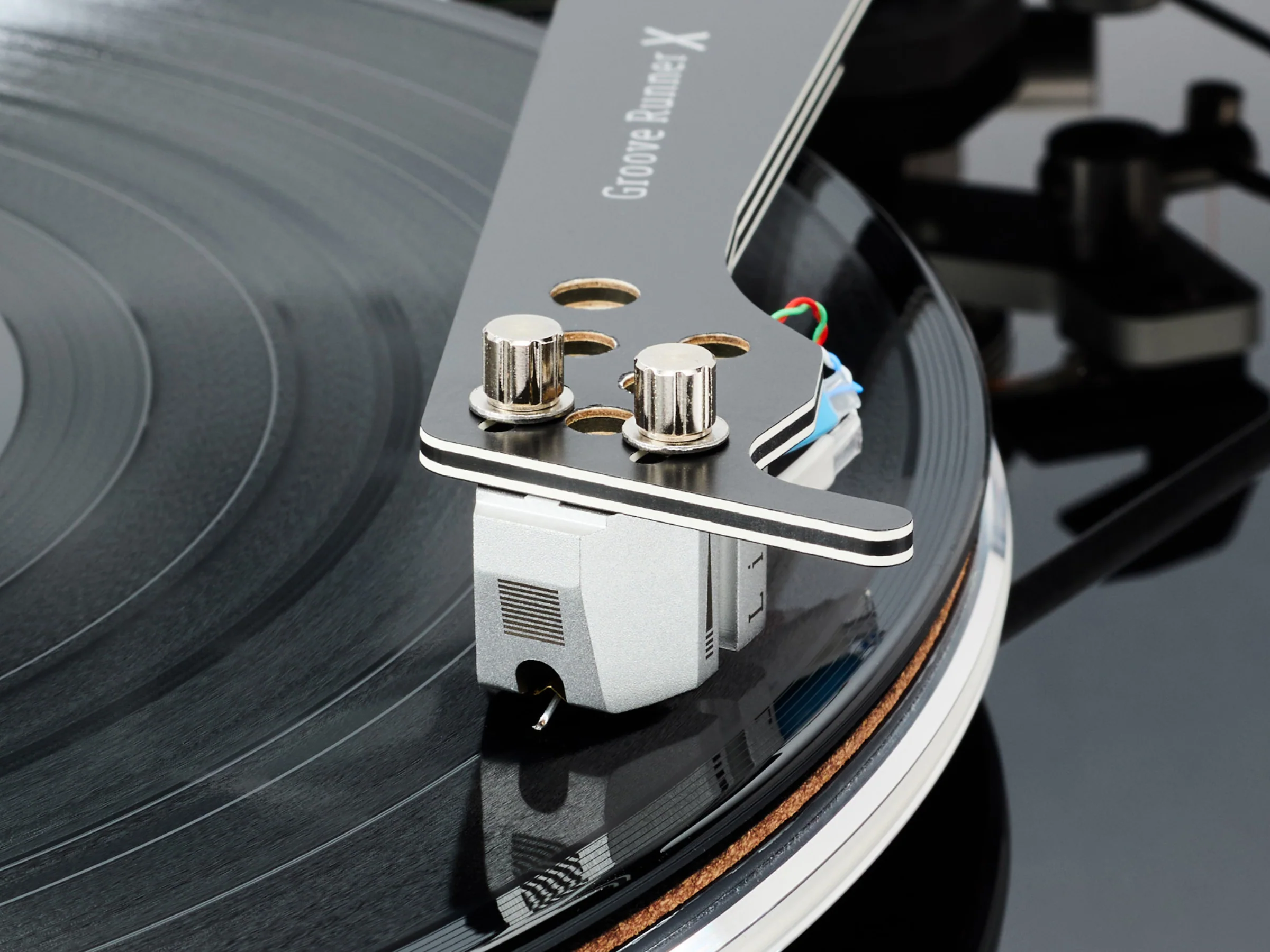 Vertere DG-X Sabre Lite Turntable Package - Image 2
